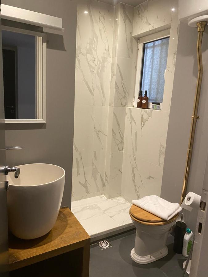 Apartment In Fancy Athenian Neighbourhood Ngoại thất bức ảnh